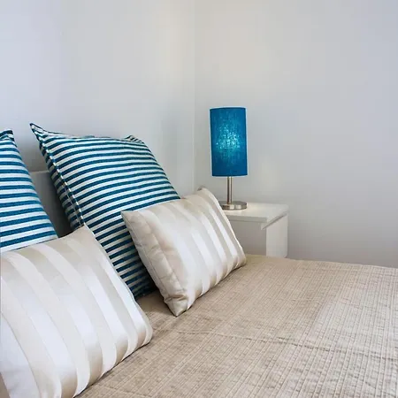 Downtown Center Iii, Chiado Apartamento *